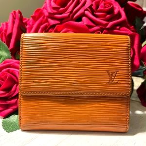 Auth 🧡 Louis Vuitton Epi Wallet